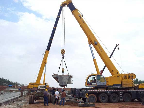 昆明的吊裝公司哪家好實(shí)力強(qiáng)？